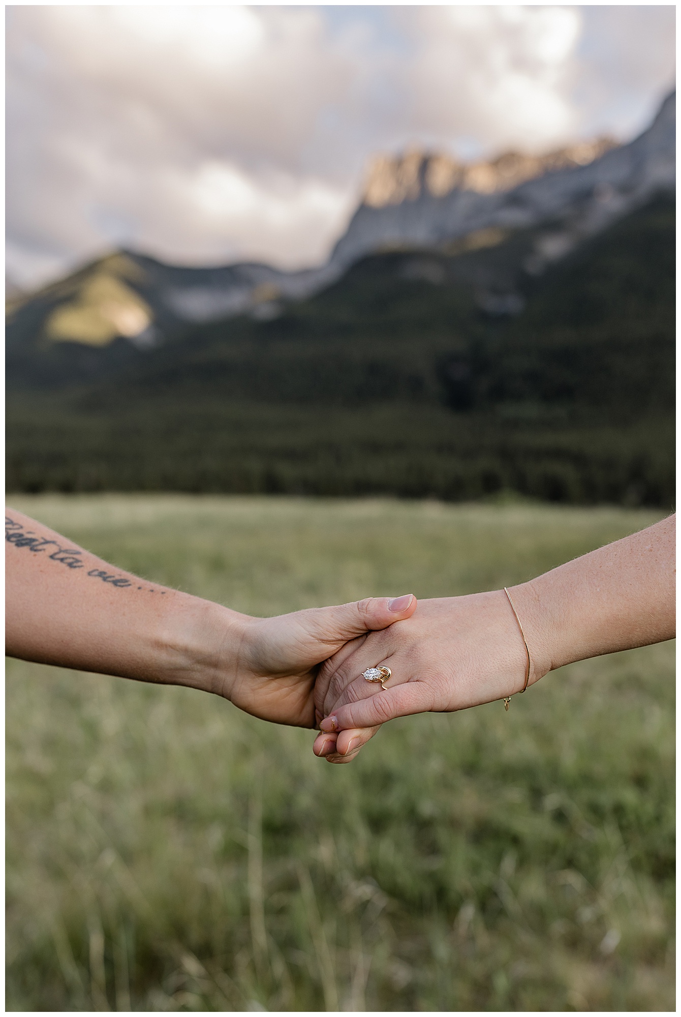 1NAP-0143 Amy & Bailey - Canmore Engagement Session